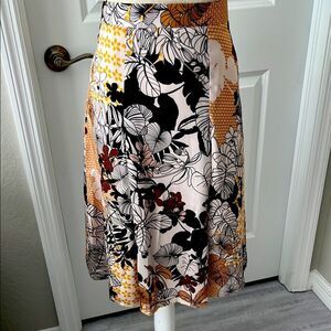 Mimoska Floral A-Line Skirt in Black, Cream and Yellow Made in Italy 14 Petite